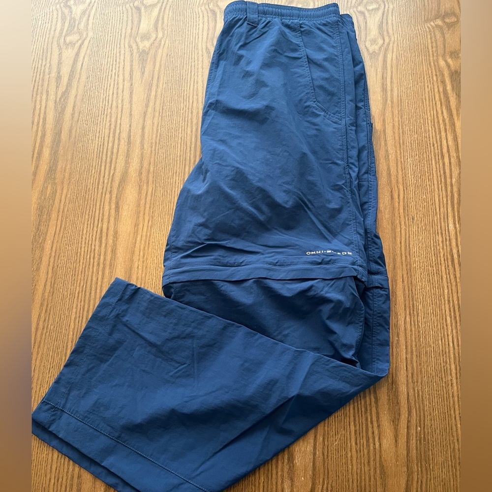 Columbia Men's Blue pants size XL